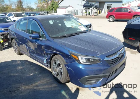 2022 Subaru Legacy Premium z USA, uszkodzony, nr VIN 4S3BWAC61N3024455